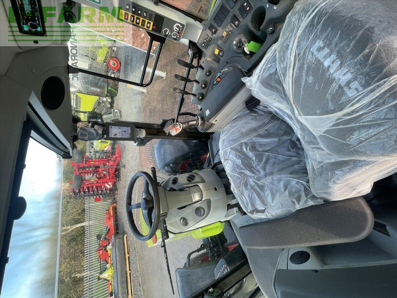 Tractor CLAAS ARION 450