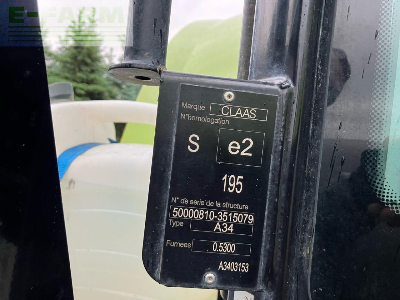 Tractor CLAAS ARION 530