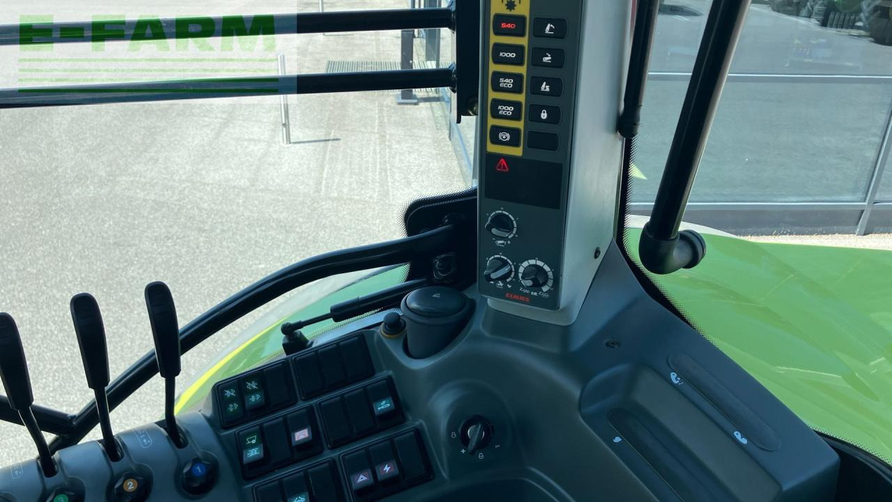 Tractor CLAAS ARION 530