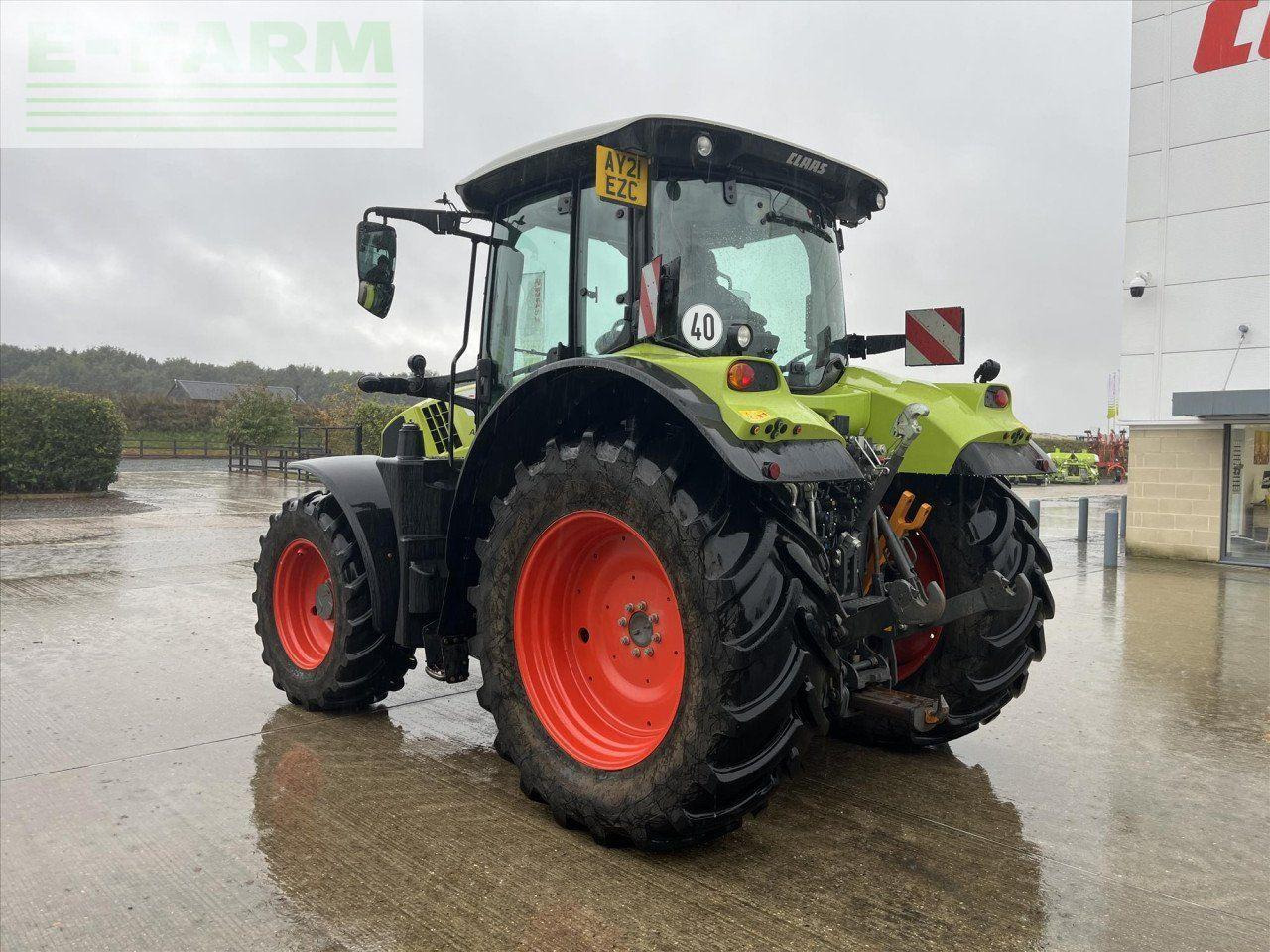 Tractor CLAAS ARION 530
