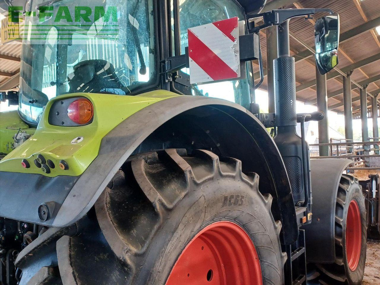 Tractor CLAAS ARION 610