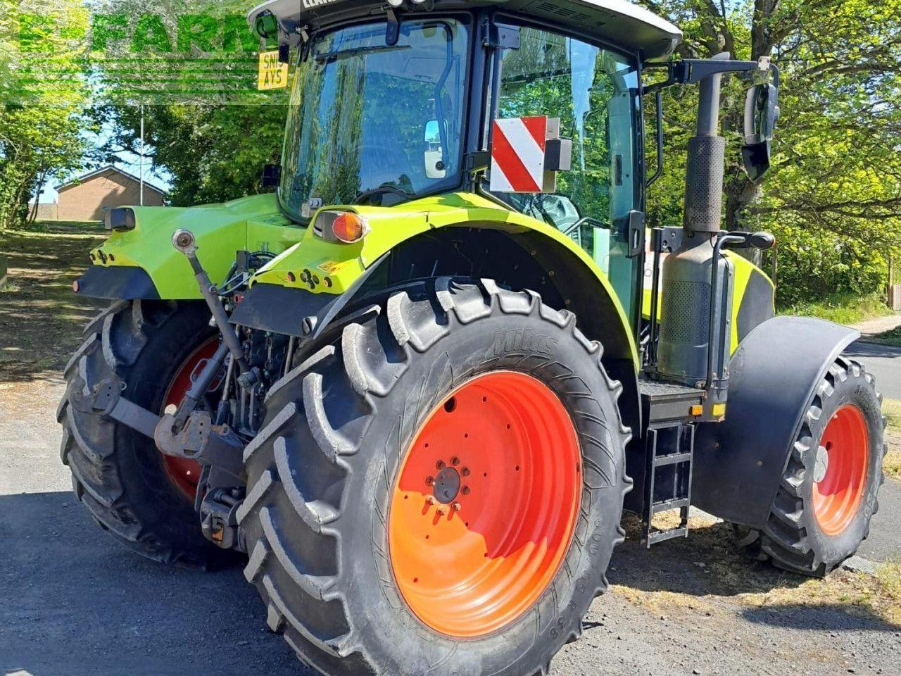 Tractor CLAAS ARION 610