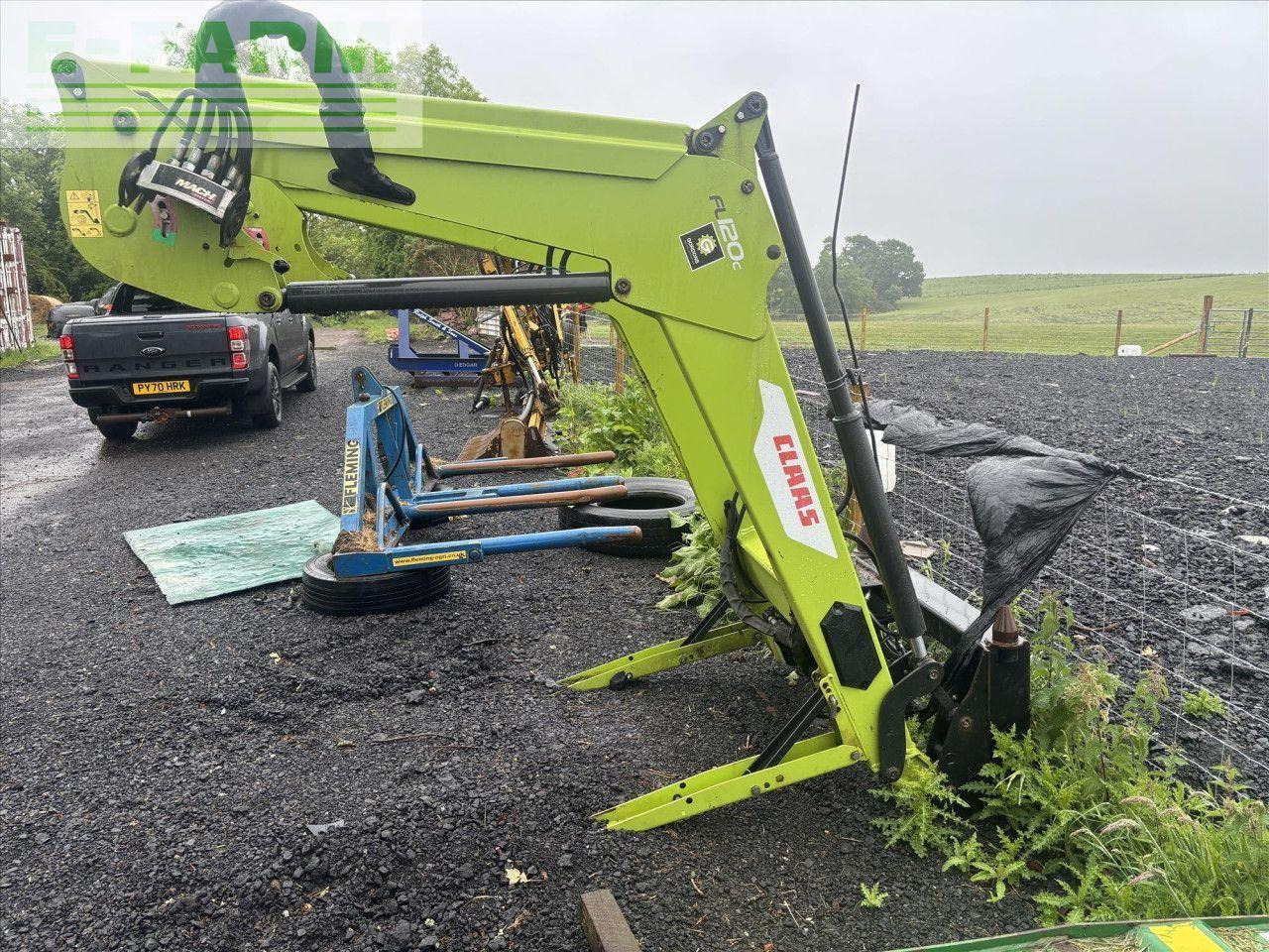 Tractor CLAAS ARION 610