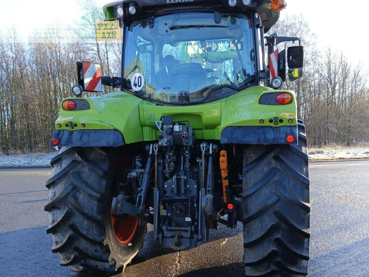Tractor CLAAS ARION 610
