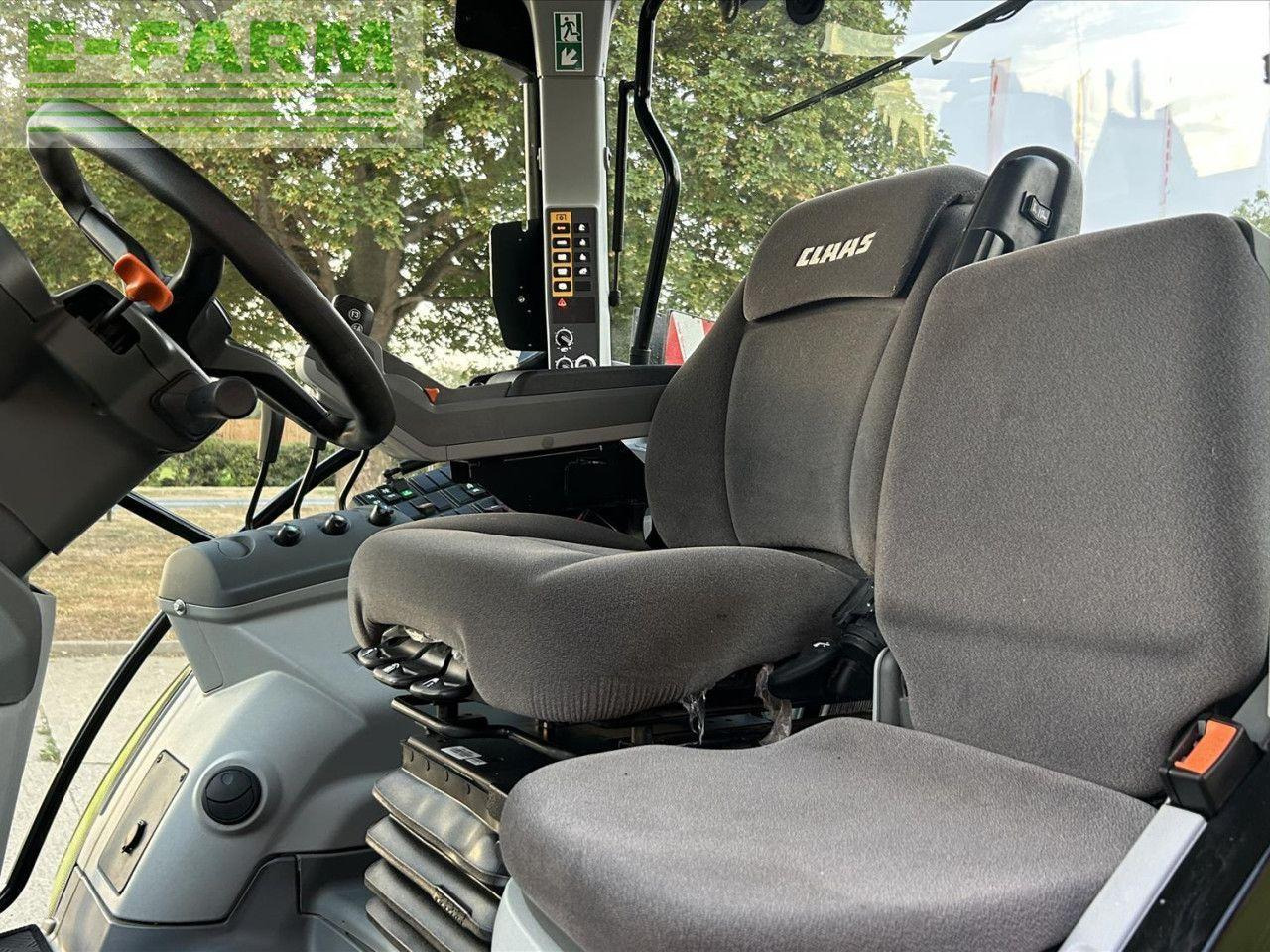 Tractor CLAAS ARION 610