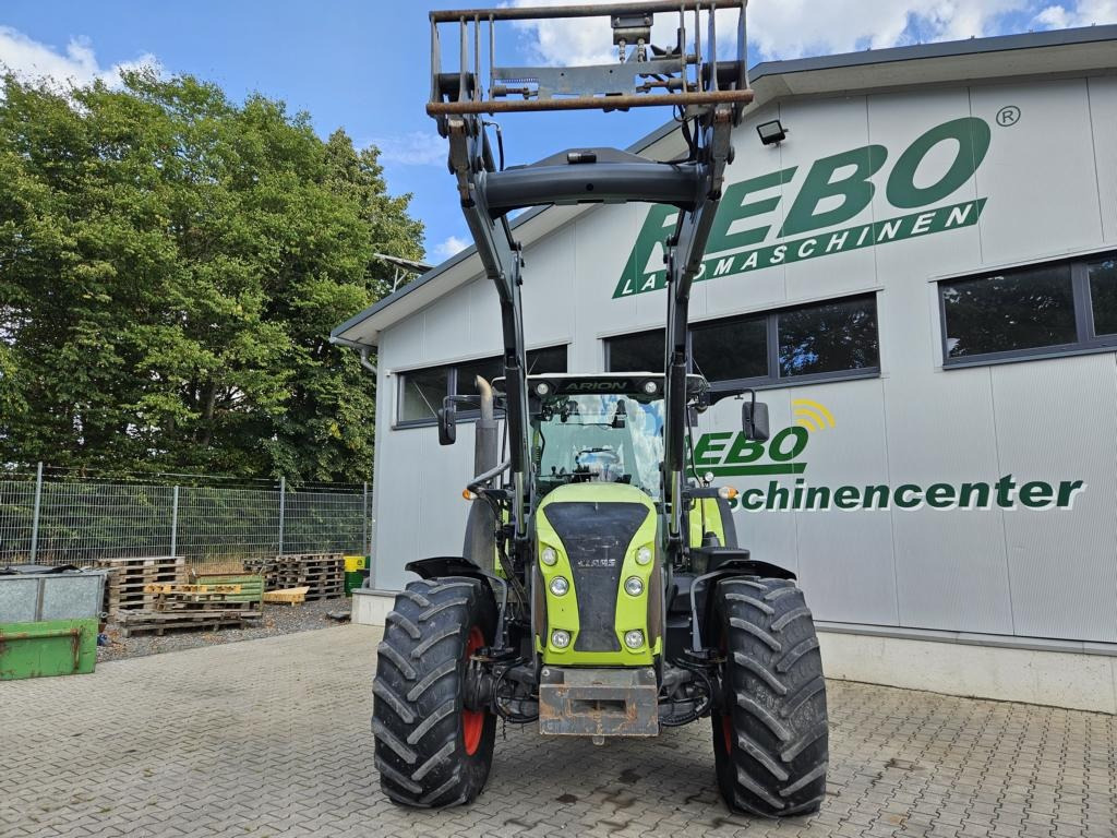 Tractor CLAAS ARION 620