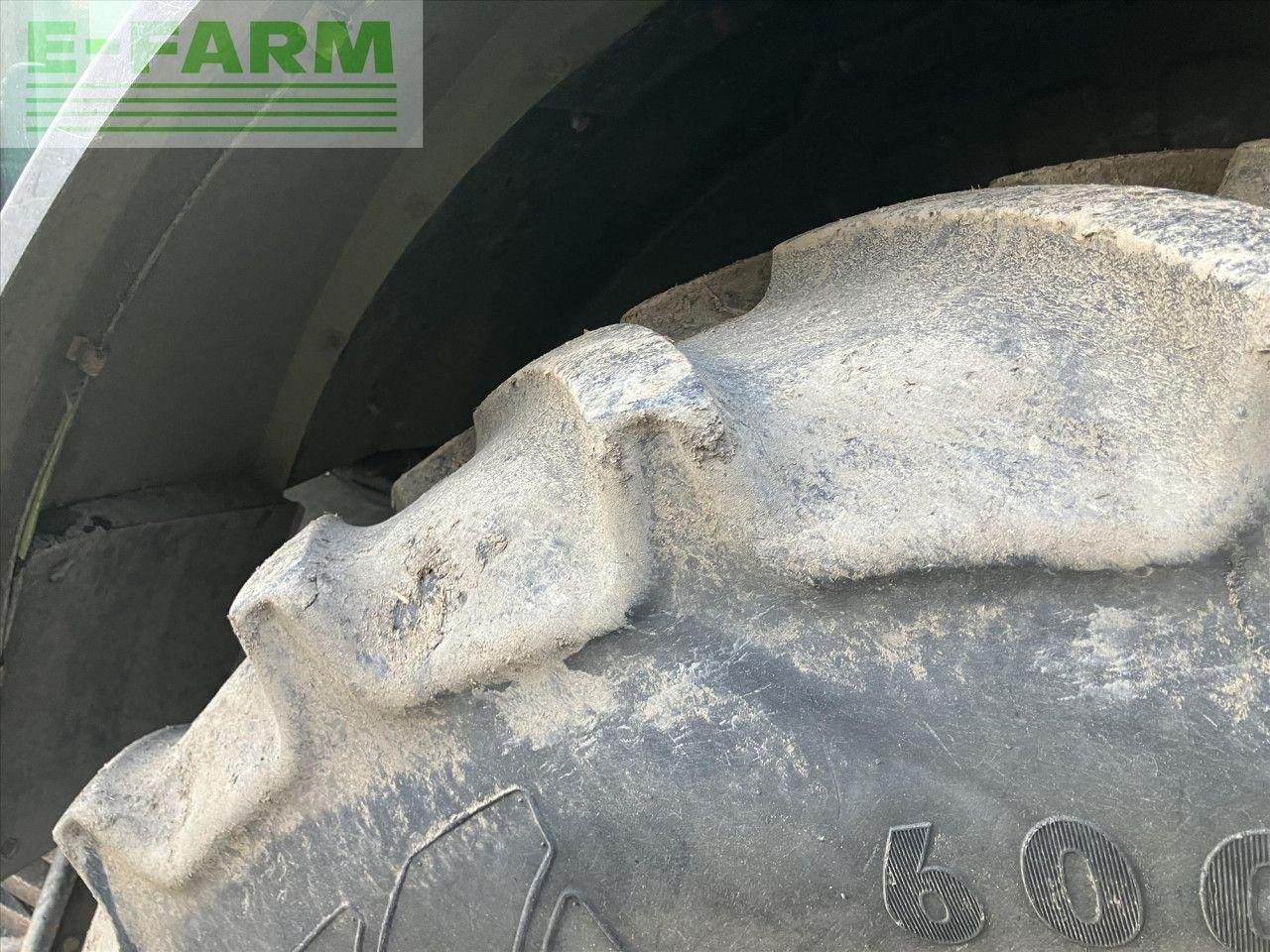 Tractor CLAAS ARION 620