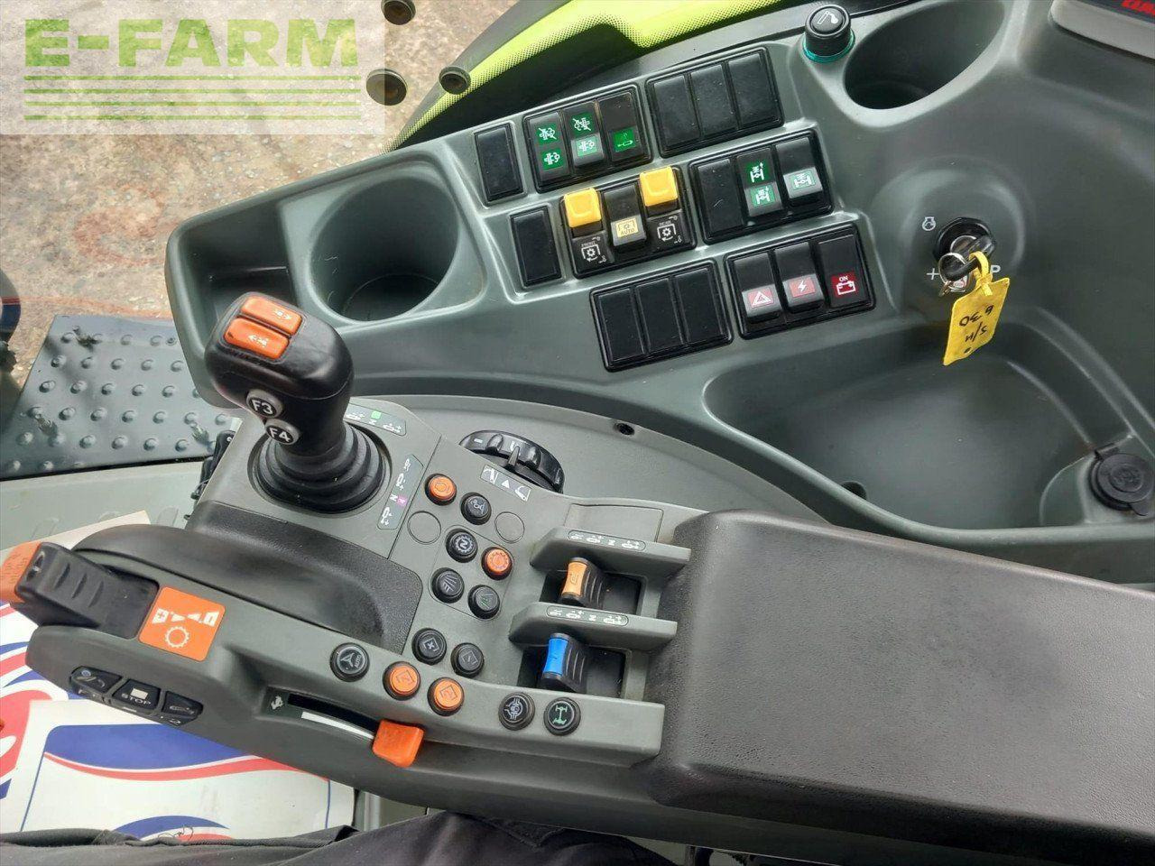 Tractor CLAAS ARION 630