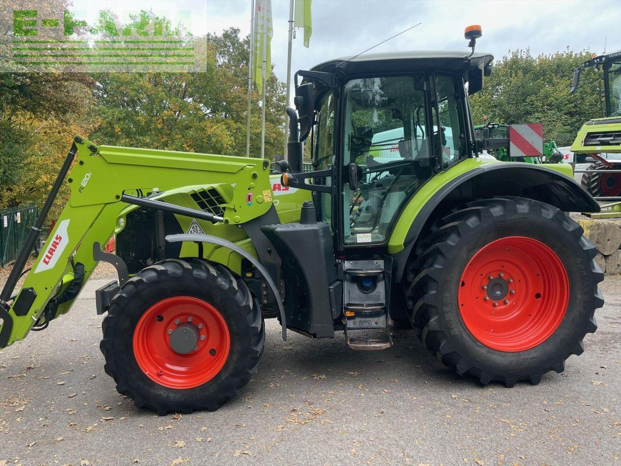 Tractor CLAAS ARION 630