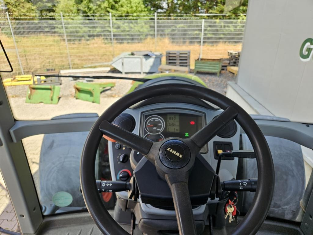Tractor CLAAS ARION 630 C