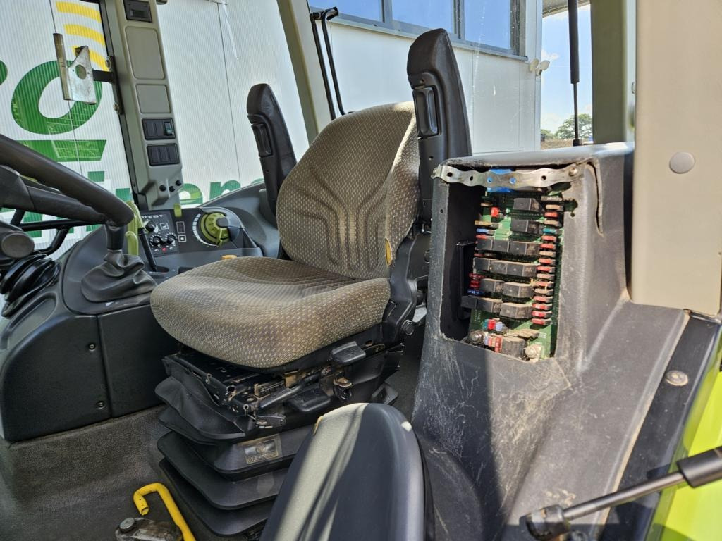 Tractor CLAAS ARION 630 C