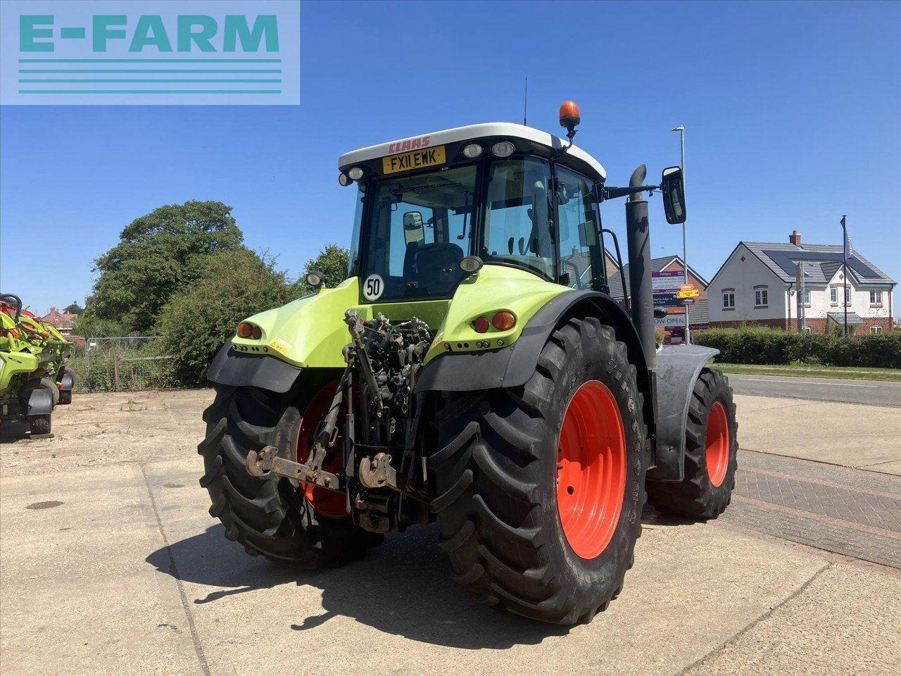 Tractor CLAAS ARION 640