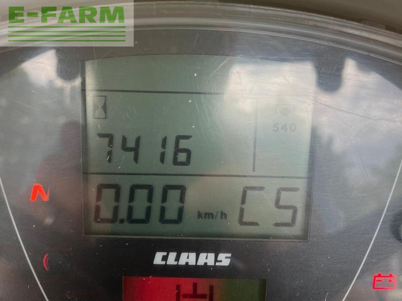 Tractor CLAAS ARION 640 CEBIS