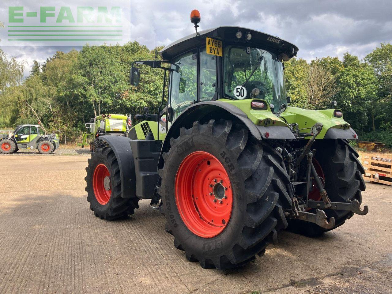 Tractor CLAAS ARION 640 CEBIS