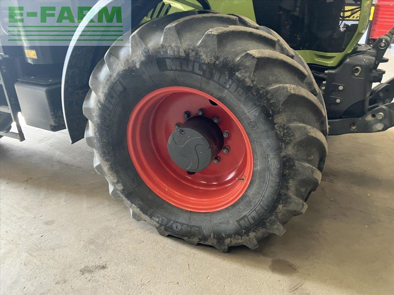 Tractor CLAAS ARION 650