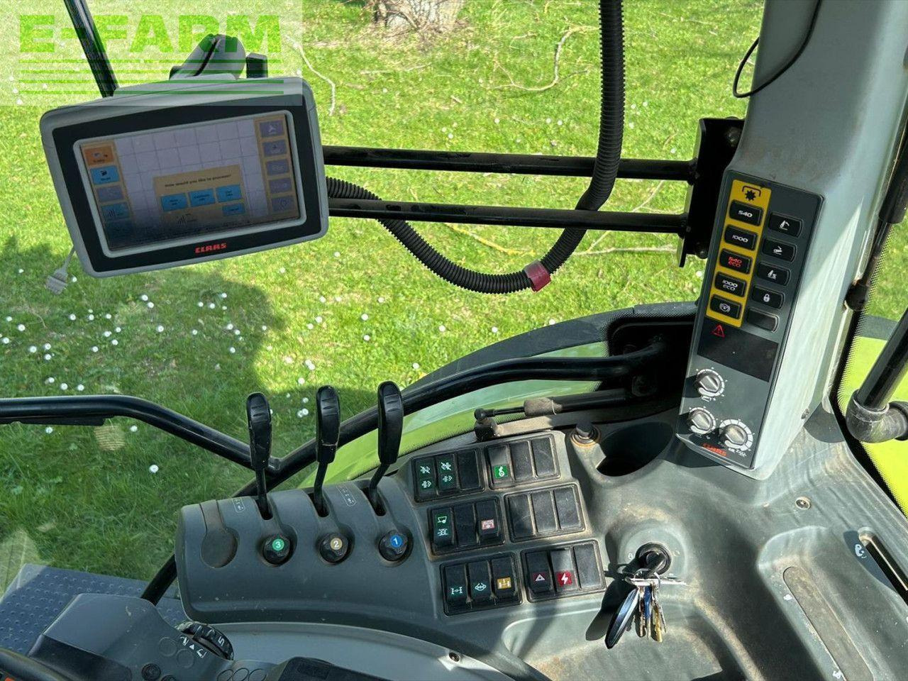 Tractor CLAAS ARION 650