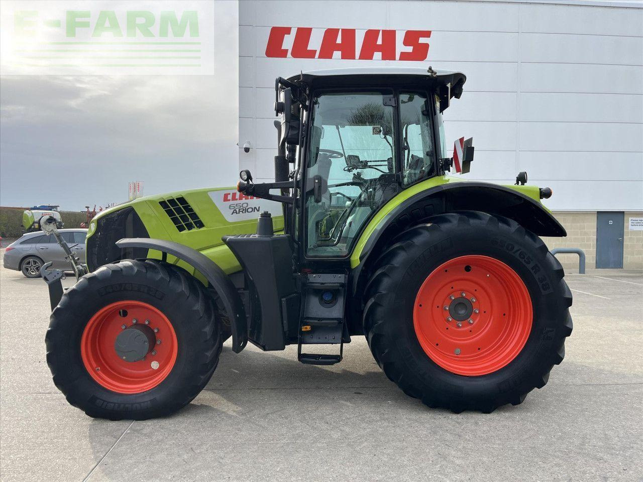 Tractor CLAAS ARION 650