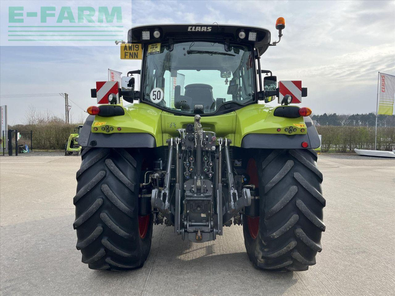 Tractor CLAAS ARION 650