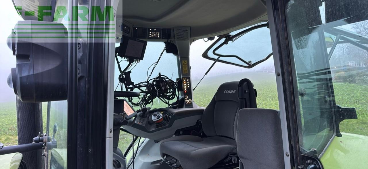 Tractor CLAAS ARION 650