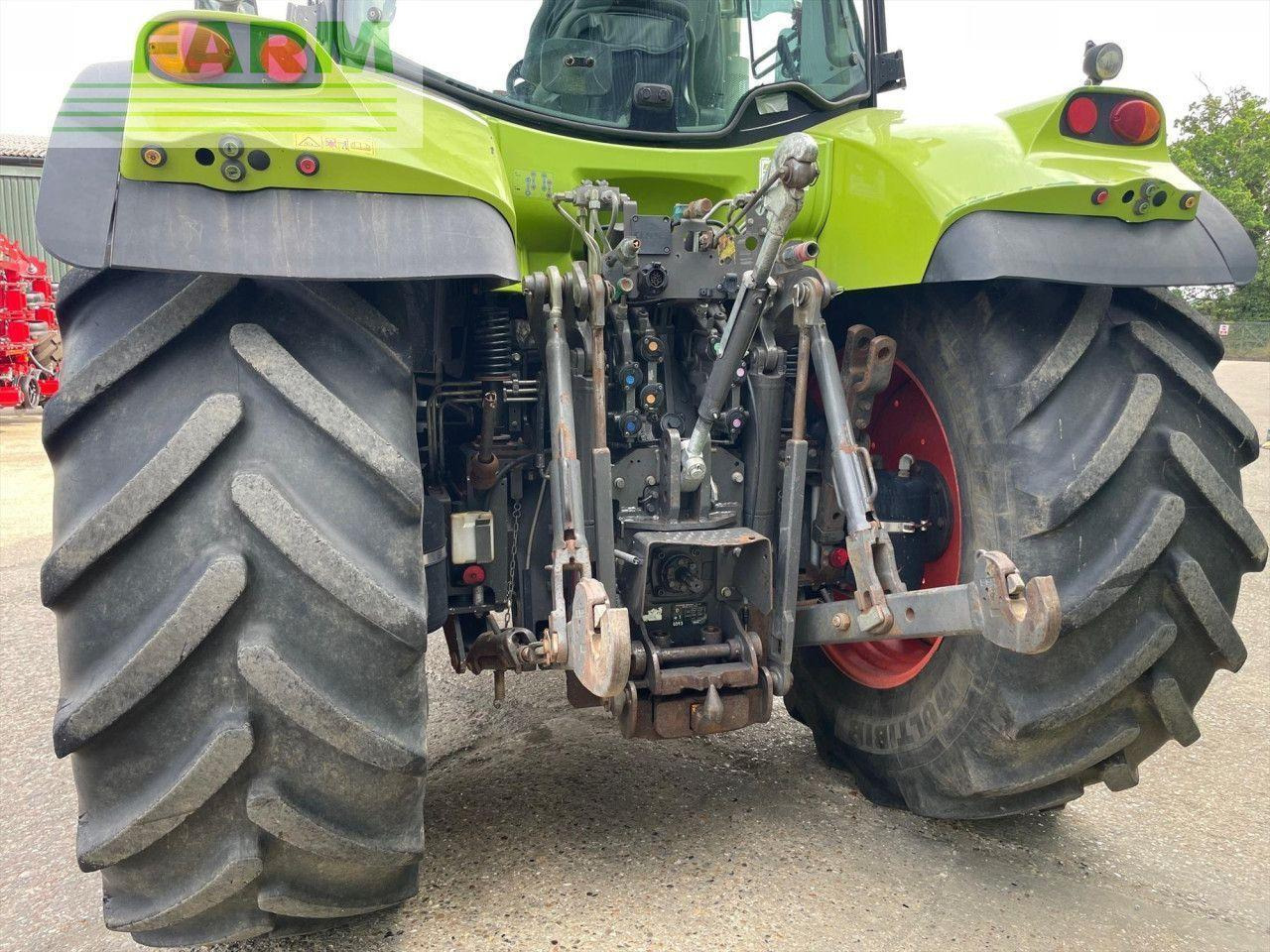 Tractor CLAAS ARION 650 CIS CIS