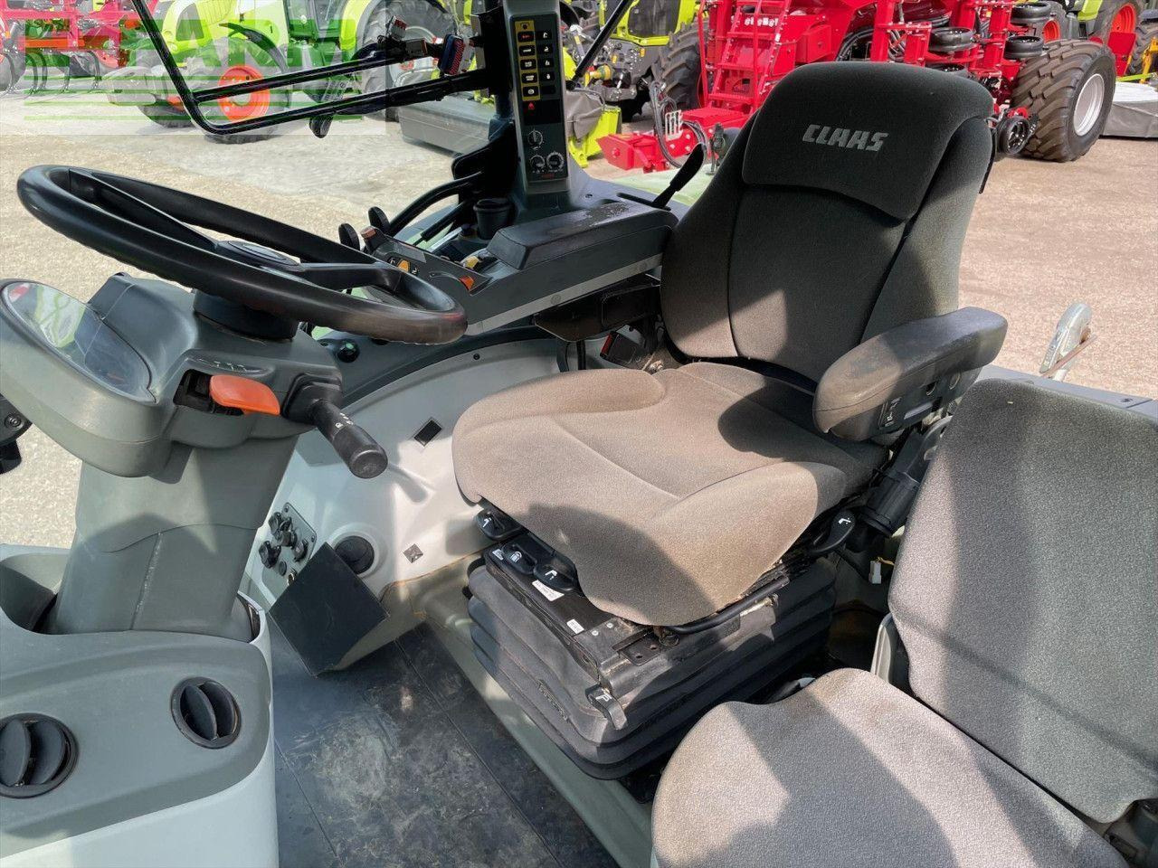 Tractor CLAAS ARION 650 CIS CIS