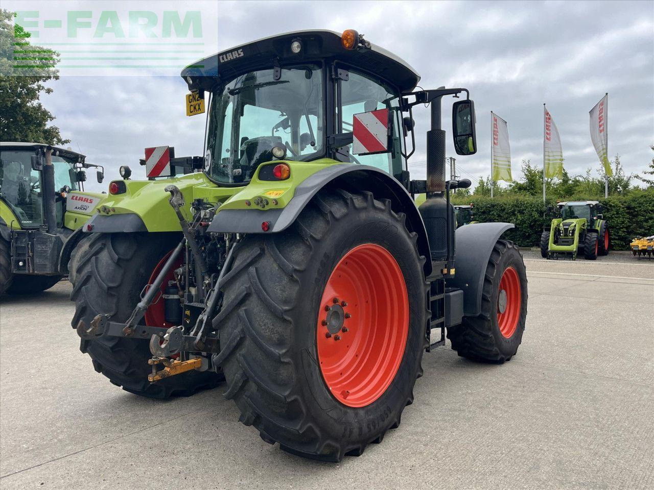 Tractor CLAAS ARION 660