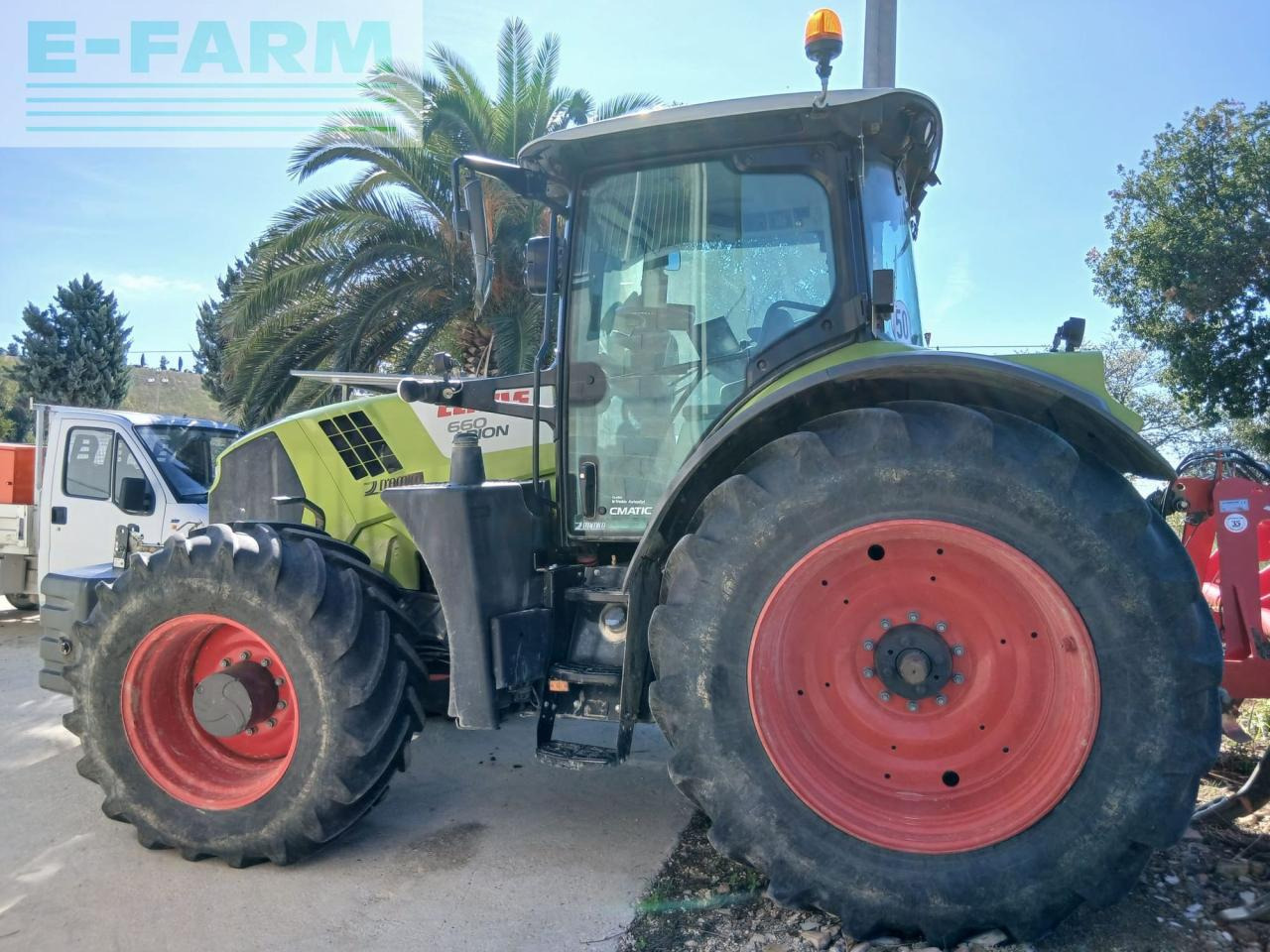 Tractor CLAAS ARION 660 St4 CMATIC