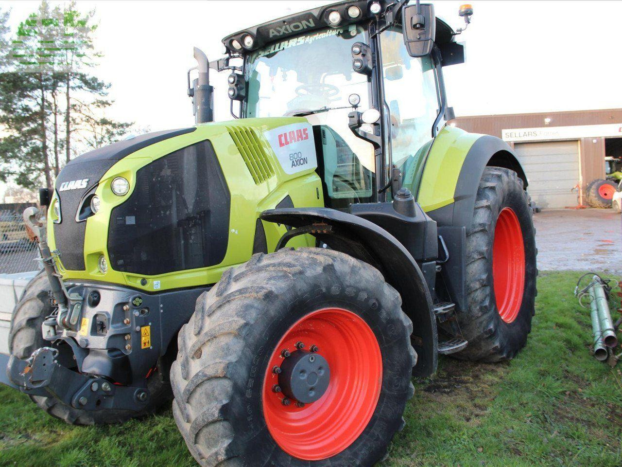 Tractor CLAAS AXION 800