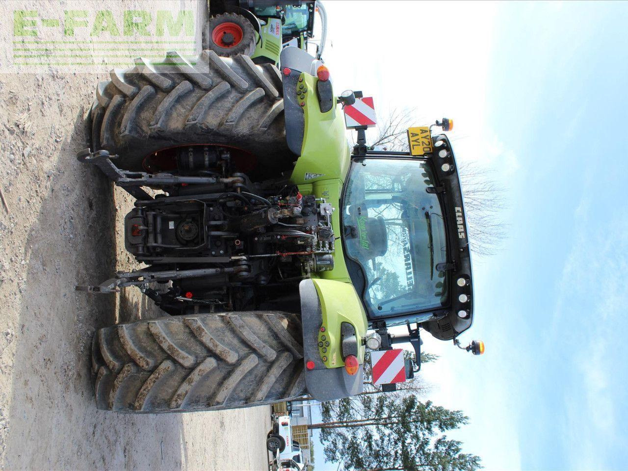 Tractor CLAAS AXION 810 CIS