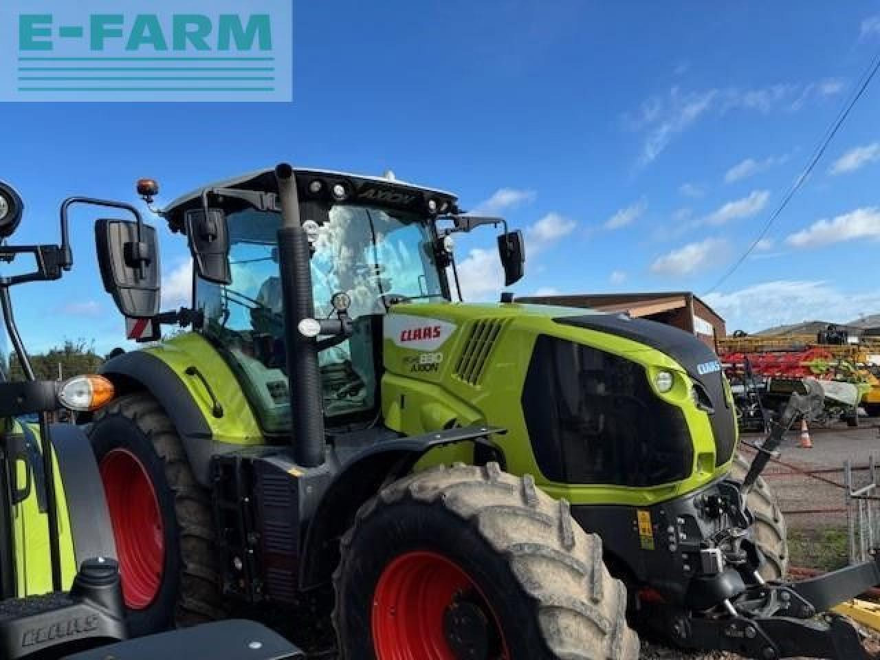 Tractor CLAAS AXION 830