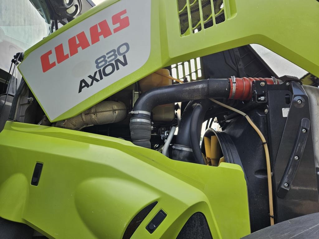 Tractor CLAAS AXION 830 CMATIC