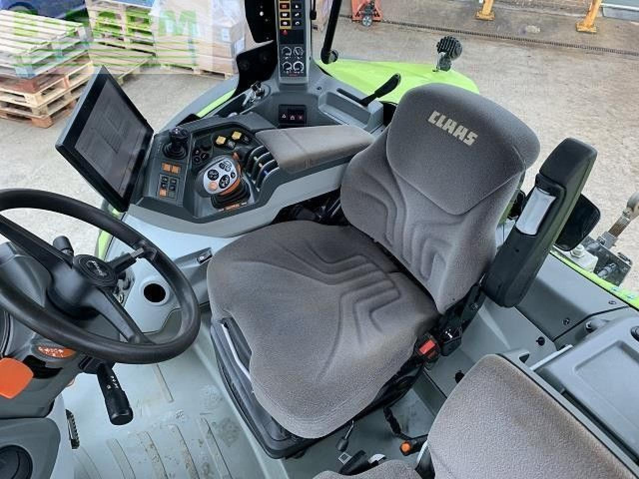 Tractor CLAAS AXION 830 CMATIC CEB CMATIC