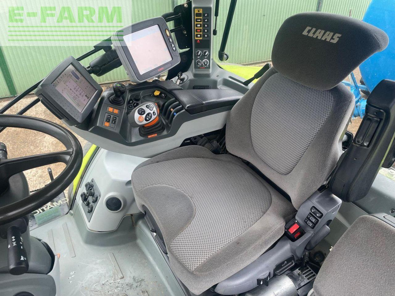 Tractor CLAAS AXION 870