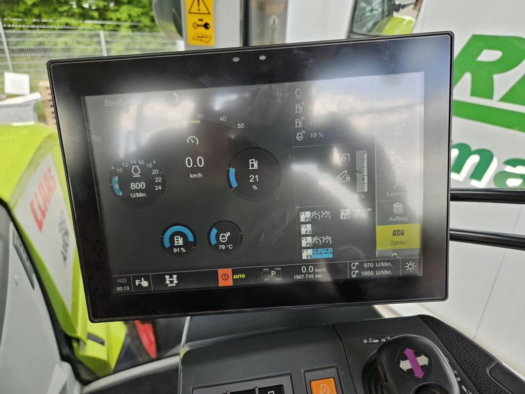 Tractor CLAAS AXION 960