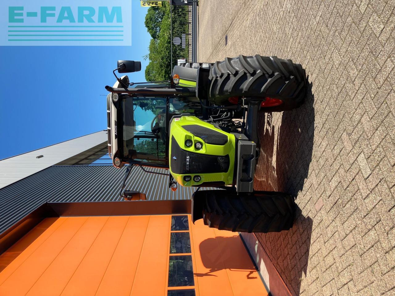 Tractor CLAAS AXOS 230 Advanced
