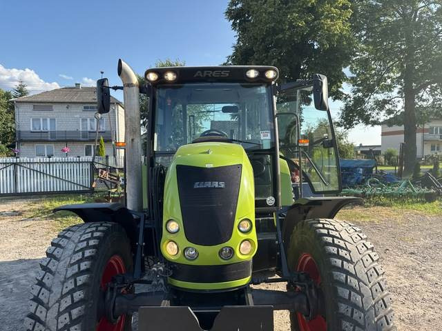 Tractor CLAAS Ares 577