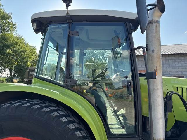 Tractor CLAAS Ares 577