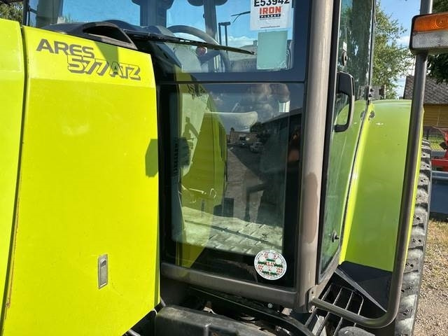 Tractor CLAAS Ares 577