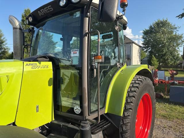 Tractor CLAAS Ares 577