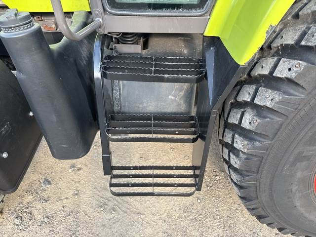 Tractor CLAAS Ares 577