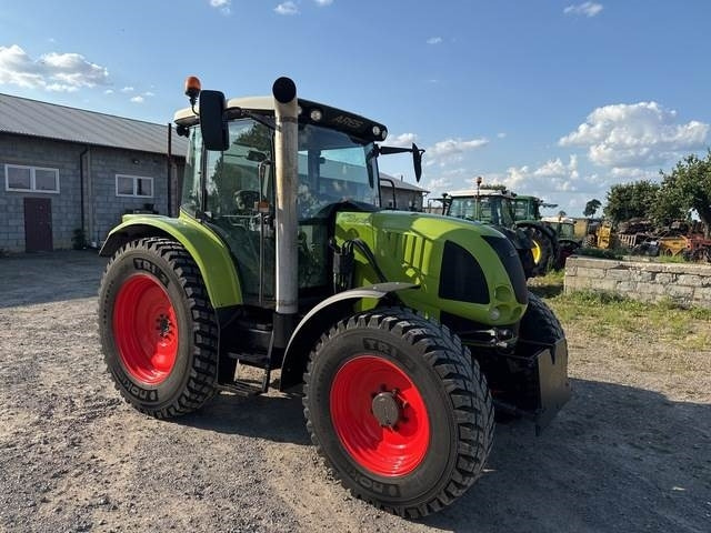 Tractor CLAAS Ares 577