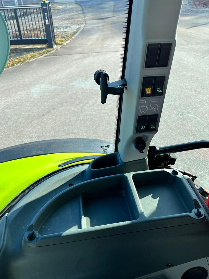 Tractor CLAAS Arion 420 Cis mit Frontzapfwelle und Frontkraftheber, 620Bh, NEUWERTIG !