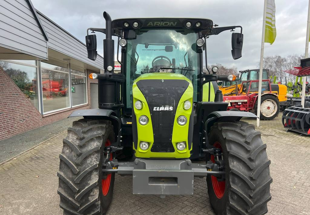 Tractor CLAAS Arion 510 CIS