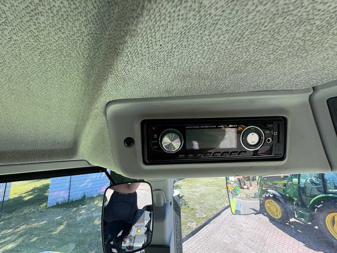 Tractor CLAAS Arion 510 CIS
