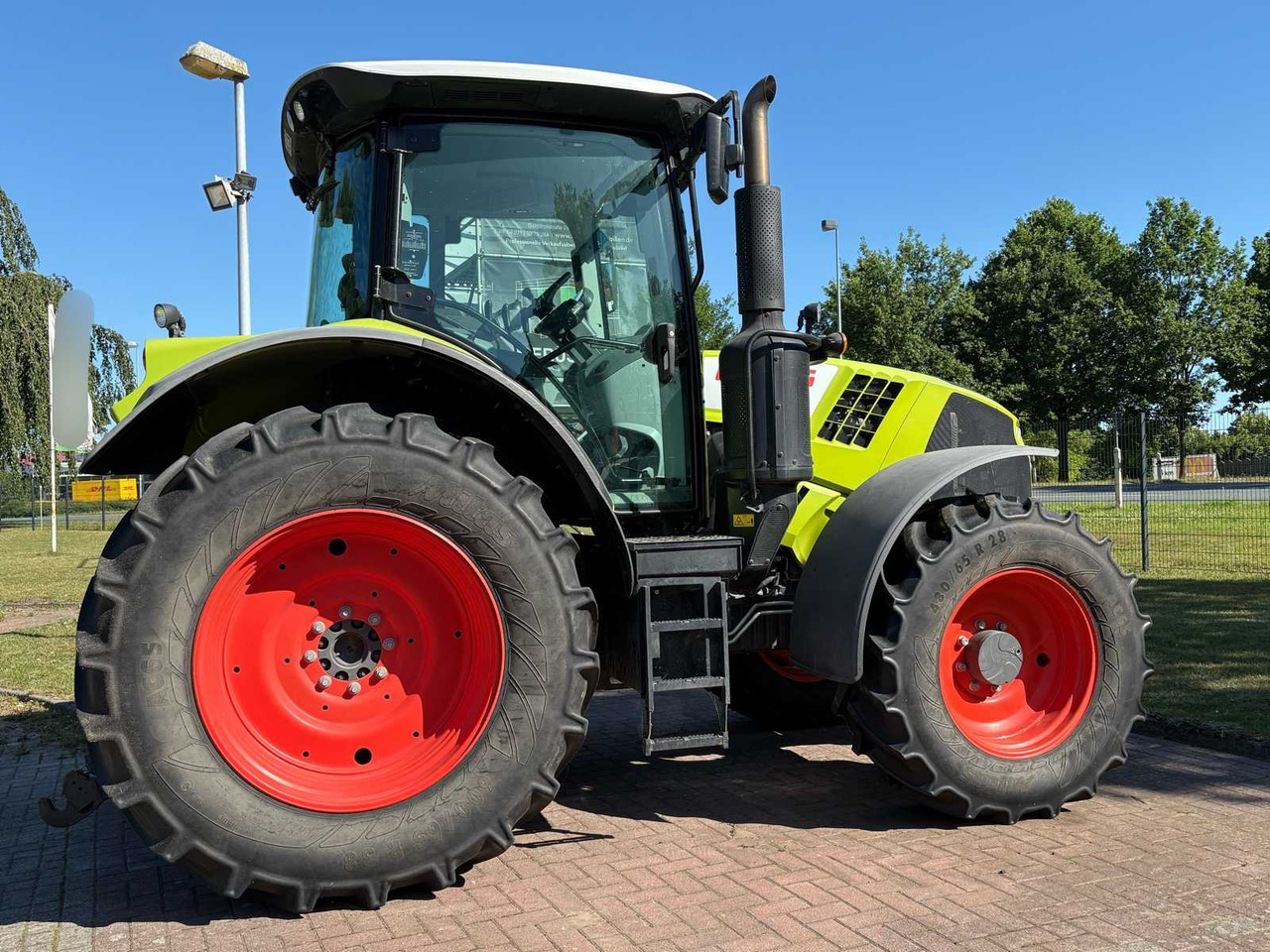 Tractor CLAAS Arion 510 CIS