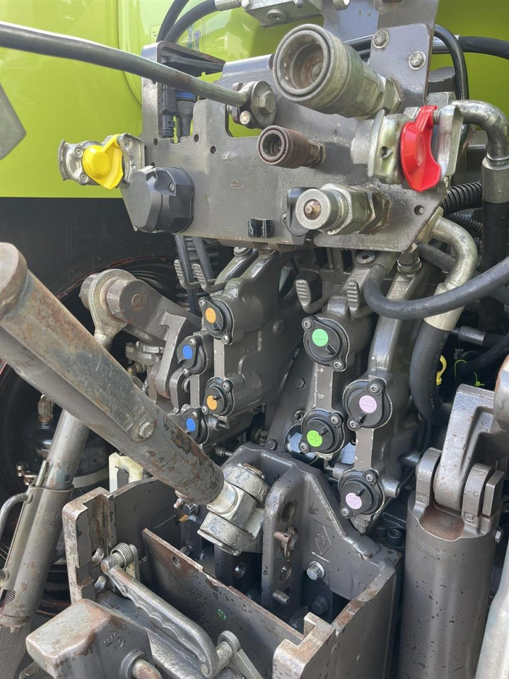 Tractor CLAAS Arion 530 CIS Frontlader FKH FZW