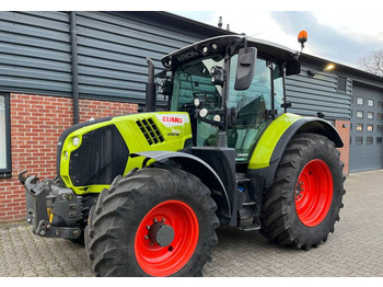 Tractor CLAAS Arion 550 Cmatic 
