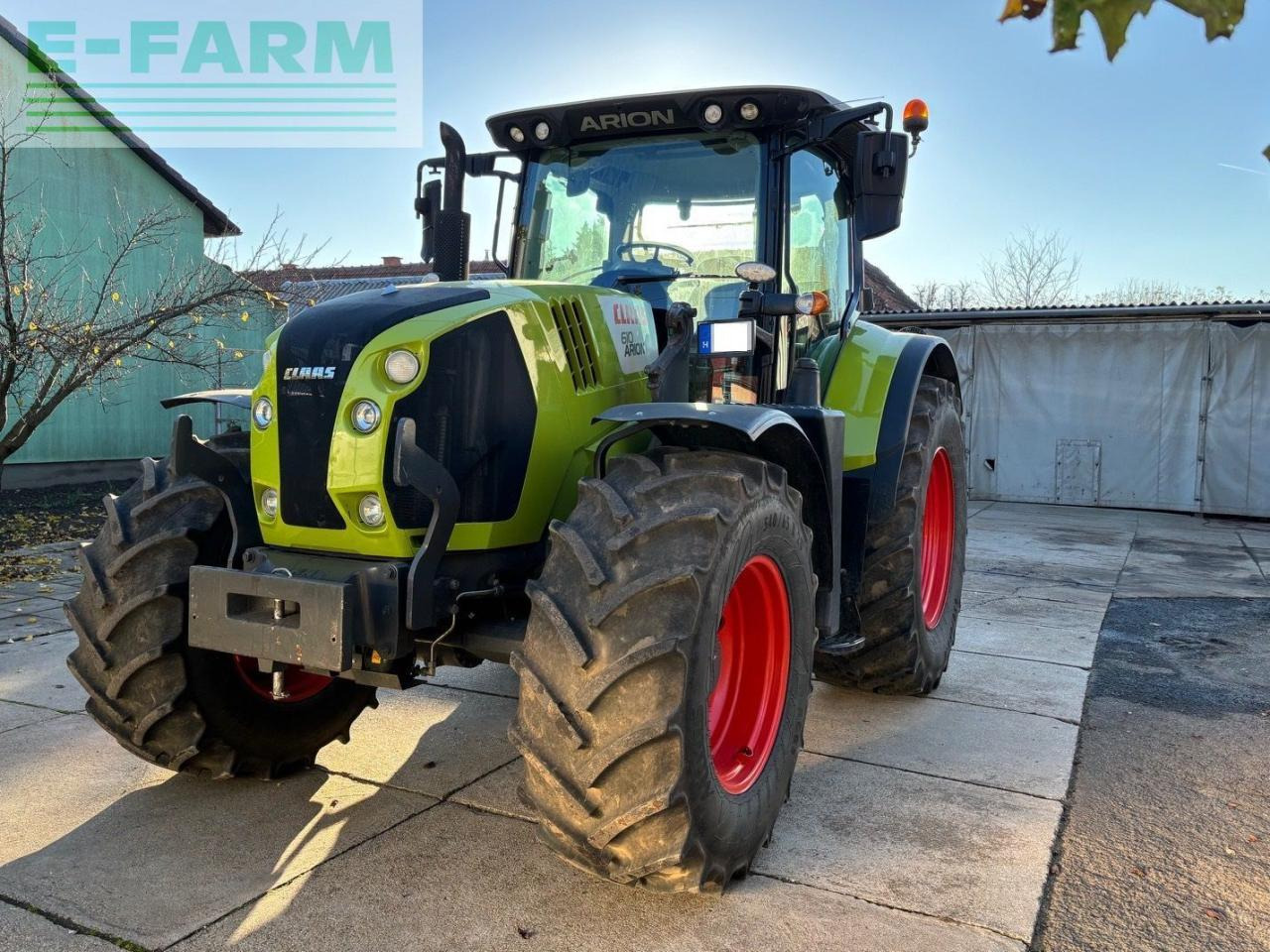 Tractor CLAAS Arion 610