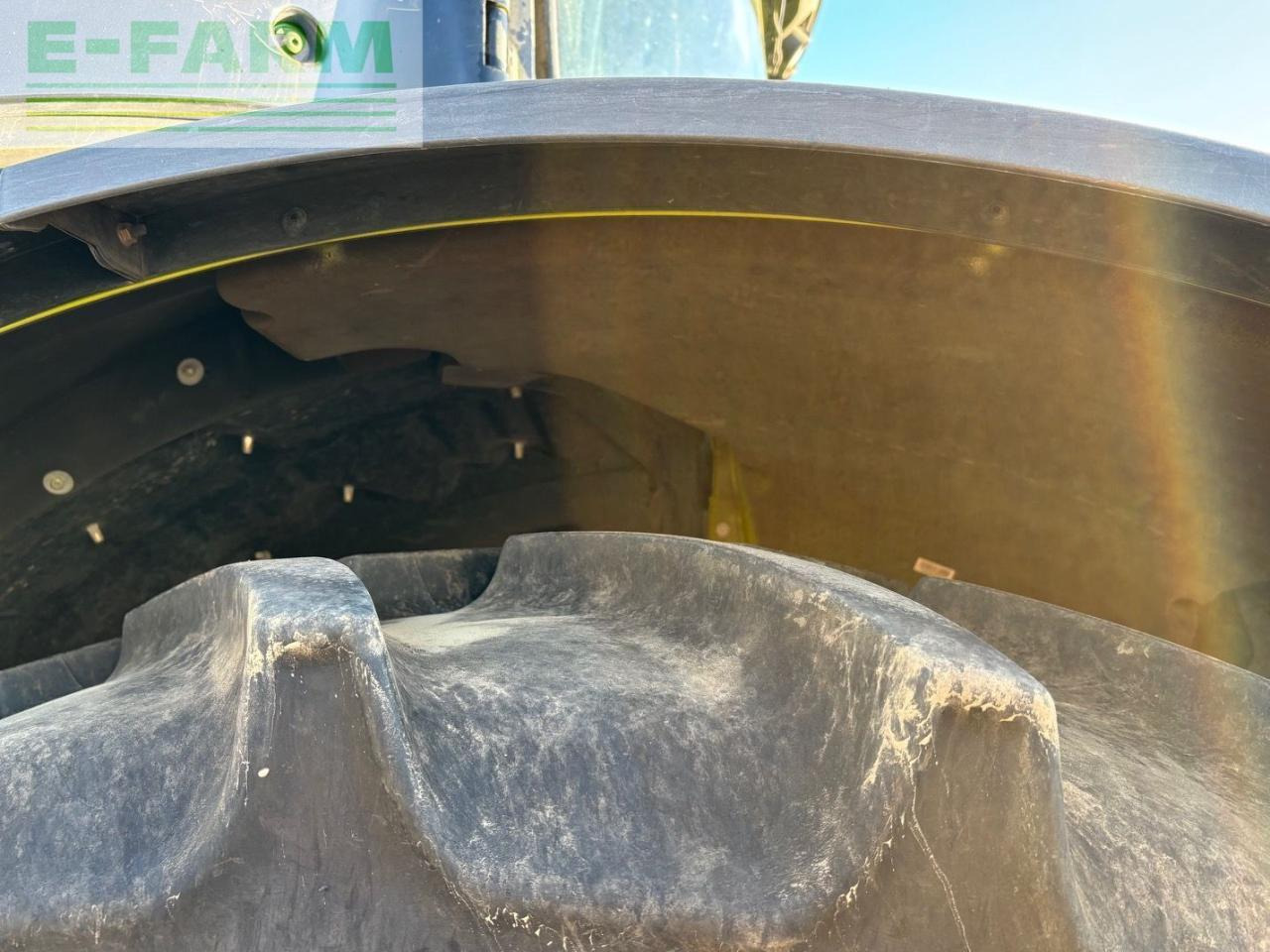 Tractor CLAAS Arion 610