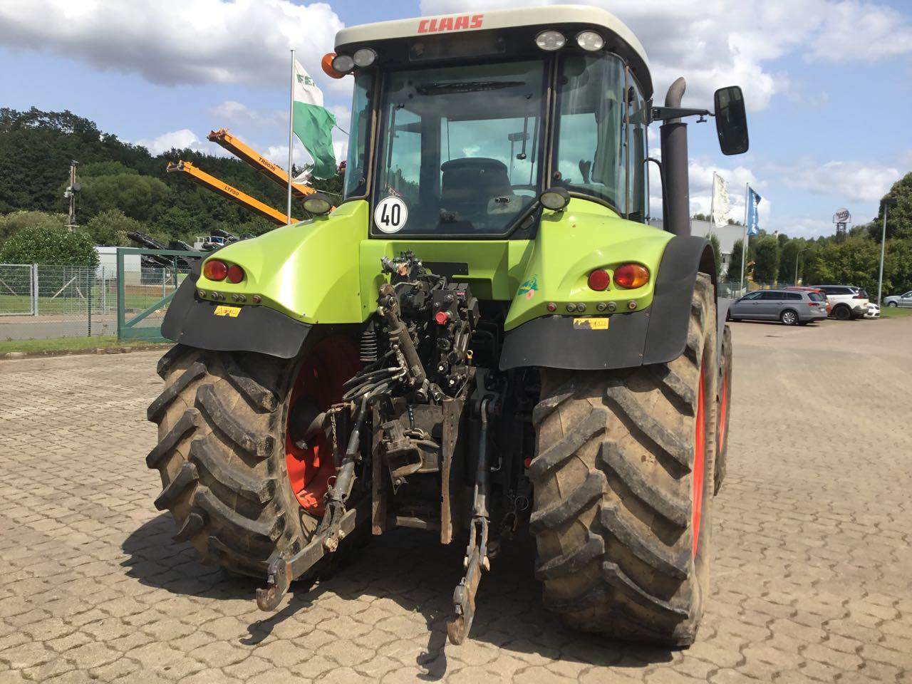 Tractor CLAAS Arion 630